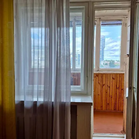 Аpartments At The Pecherska Metro Station *