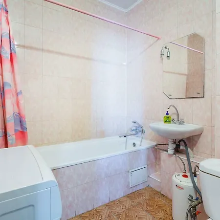 Апартаменты Аpartments At The Pecherska Metro Station Киев